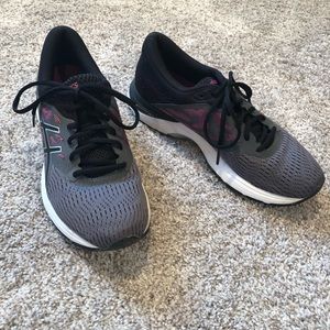ASICS women’s Gel Flux 5